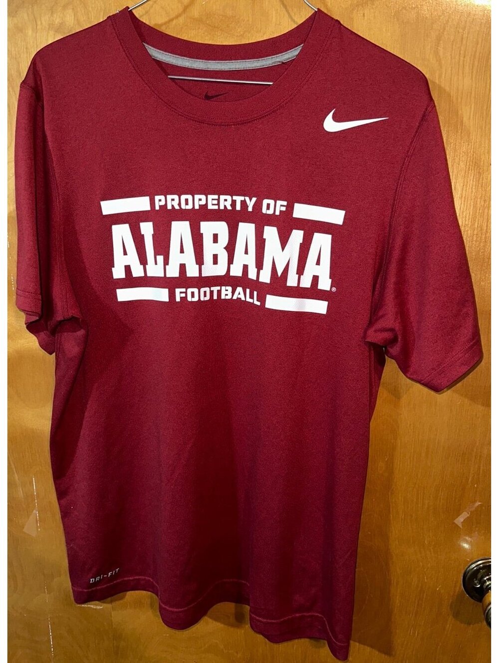 Nike Alabama crimson drifit shirt size medium